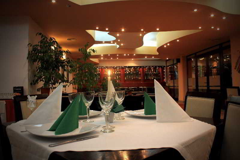 Hotel Opal Cluj-Napoca Esterno foto